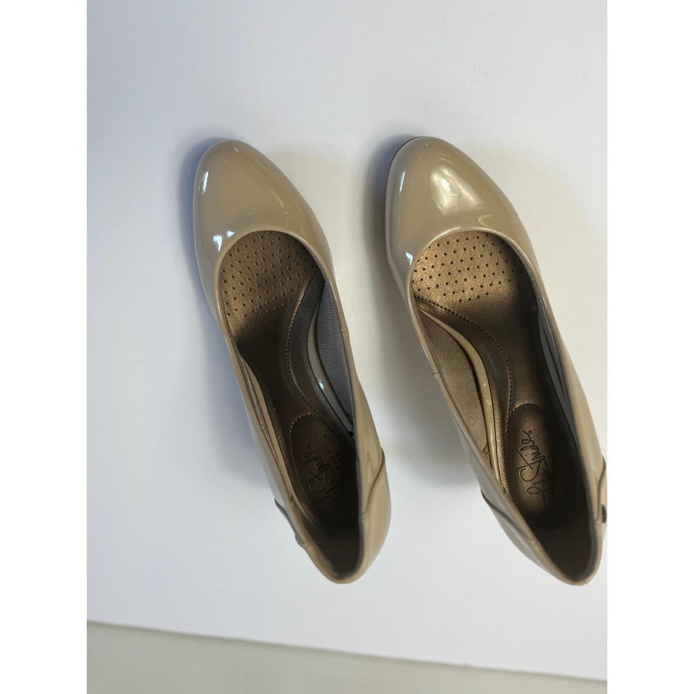 LifeStride Lively Nude Patent Pumps Womens‎ 8.5W Soft System Beige Heels